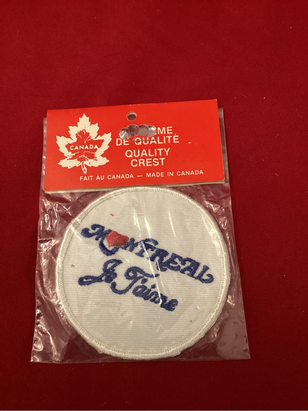 White Round Patch with Montreal Je t’aime and Red Heart